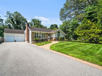 506 Kime Avenue, West Islip, NY, 11795