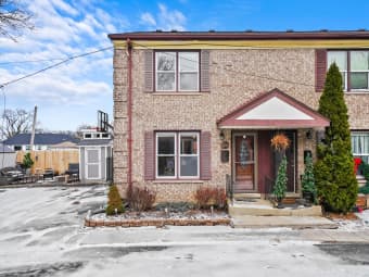 428 N Kennicott Ave, Arlington Heights, IL, 60005