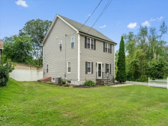 1 Hastings Ave, Worcester County, MA, 01527