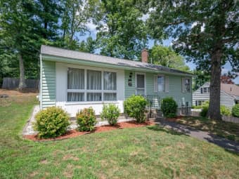 21 Sims Street, Nashua, NH, 03063