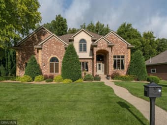 204 Woodhill Court, Mankato, MN, 56001