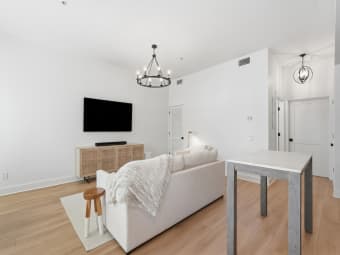 520 Madison St, Nashville-Davidson metropolitan government (balance), TN, 37208