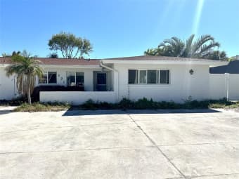 121 175th Ave E, Redington Shores, FL, 33708