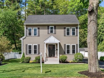 30 Old Essex Rd, Essex County, MA, 01944
