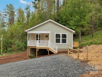 10/237 Hickory Nut Ridge Road, Burnsville, NC, 28714