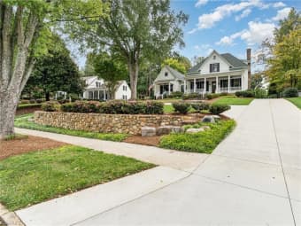 1854 Runnymede Rd, Winston-Salem, NC, 27104