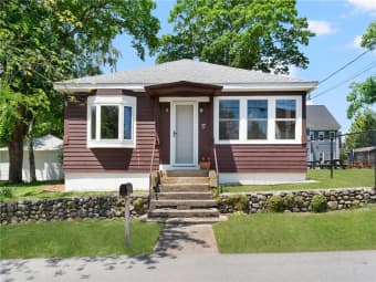 17 Spring Avenue, Bristol County, RI, 02806