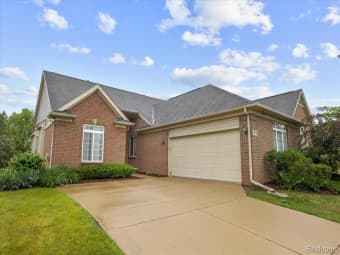 16718 Carriage Way, Northville, MI, 48168