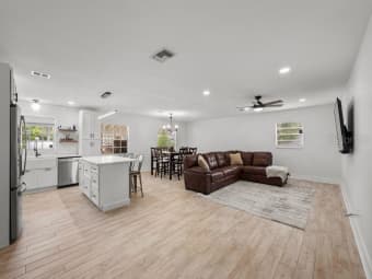 8405 Stillbrook Ave, Town 'n' Country, FL, 33615