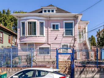 2520 East 24th Street, Oakland, CA, 94601