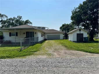 108 North Johnson Street, Fontana, KS, 66026