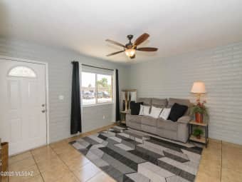 6759 E Hawk Dr, Tucson, AZ, 85730