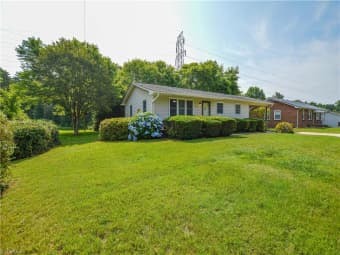 4958 Pinewood Drive, Winston-Salem, NC, 27106