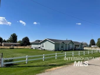 606 Somerville Street, Jordan Valley, OR, 97910
