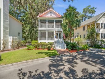 8 Battery Point Ln, Beaufort, SC, 29902