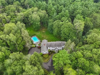 352 Ridgefield Road, Wilton, CT, 06897