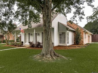 414 Pastureview Drive, Oak Hills Place, LA, 70810