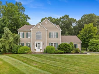 20 Autumn Ct, New Haven County, CT, 06410