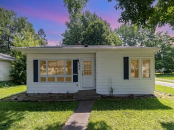 203 3rd St SE, Montgomery, MN, 56069