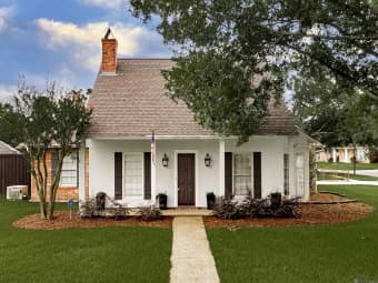 414 Pastureview Drive, Oak Hills Place, LA, 70810
