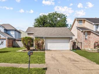 8615 Vinkins Rd, Houston, TX, 77071