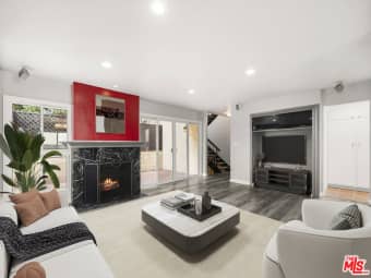 J/5245 Coldwater Canyon Avenue, Los Angeles, CA, 91401