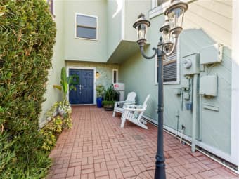 1306 W Charter St, Tampa, FL, 33602