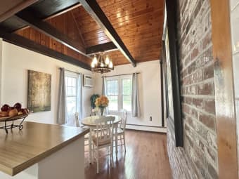 12 New Searles Rd, Nashua, NH, 03062