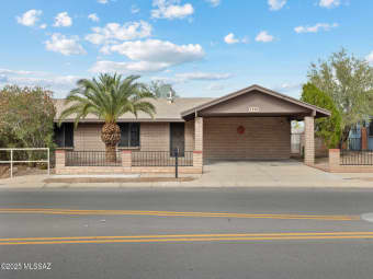 7301 N Camino De La Tierra, Casas Adobes, AZ, 85741