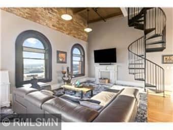 703/300 Wall Street, St. Paul, MN, 55101