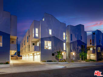 10919 Otsego Street, Los Angeles, CA, 91601