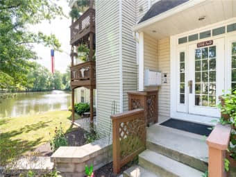 D3/1316 Cedarwood Drive, Westlake, OH, 44145