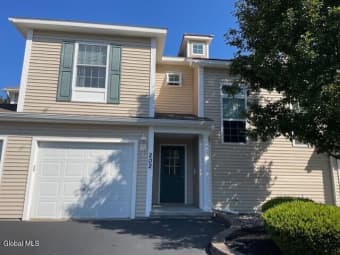 202 Royale Ct, Troy, NY, 12180