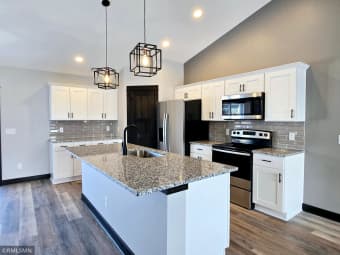 651 Daisy Court, Lake Crystal, MN, 56055