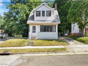 889 Fess Avenue, Akron, OH, 44307