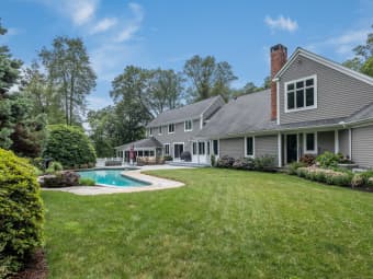 8 Up the Road, West Simsbury, CT, 06092