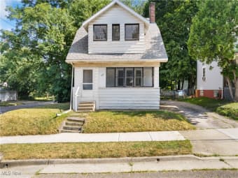 889 Fess Avenue, Akron, OH, 44307