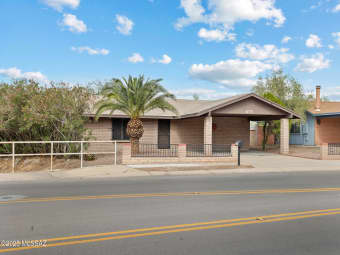 7301 N Camino De La Tierra, Casas Adobes, AZ, 85741