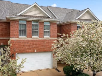 505/505 Linden Court, Geneva, IL, 60134