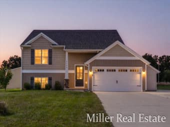 2769 Fawn Cove Avenue, Middleville, MI, 49333