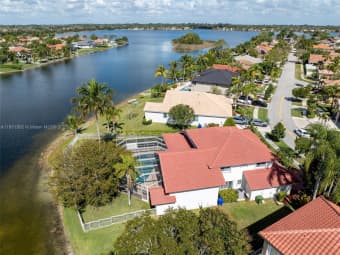 17982 Northwest 9th Court, Pembroke Pines, FL, 33029