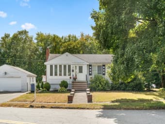 5 Albert Rd, Peabody, MA, 01960
