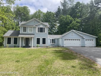 8 Iris Avenue, South Glens Falls, NY, 12803