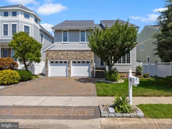 87 Lagoon Boulevard, Brigantine, NJ, 08203