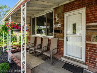 1330 Rahn St, Westland, MI, 48186