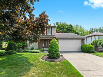 15212 Riverside Street, Livonia, MI, 48154