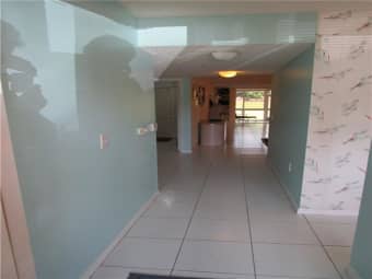 107/2503 N Nob Hill Rd