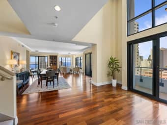 2002/645 Front St, San Diego, CA, 92101