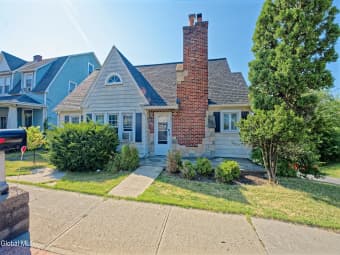 688 Hoosick Street, Troy, NY, 12180