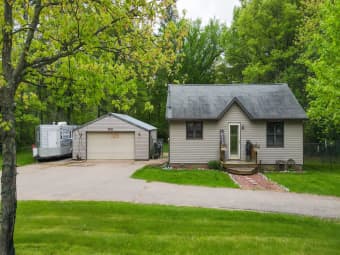 3211 48th St S, Lake Wazeecha, WI, 54494